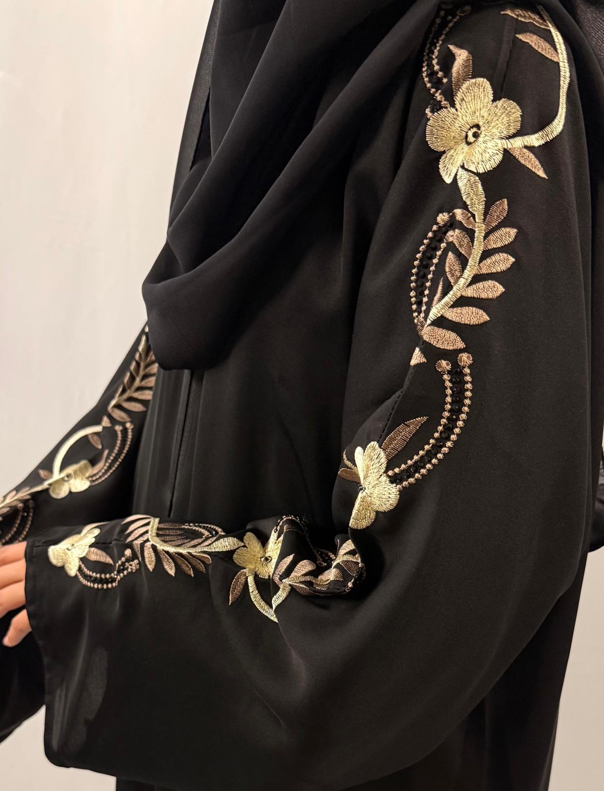 Yasmin Noor Abaya