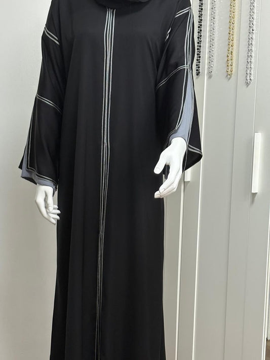 Noor Lines Abaya