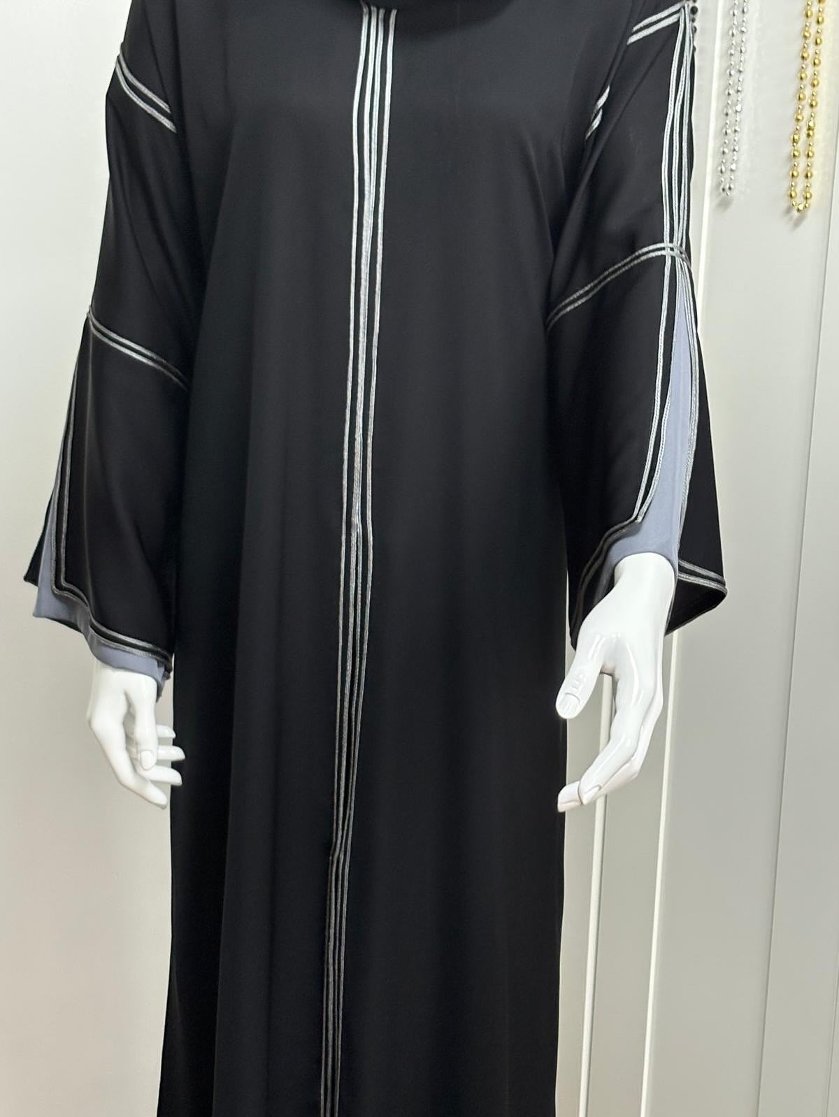 Noor Lines Abaya